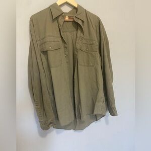 GH Bass Olive Green Long Sleeve Button Down Shirt Size Medium Men’s
